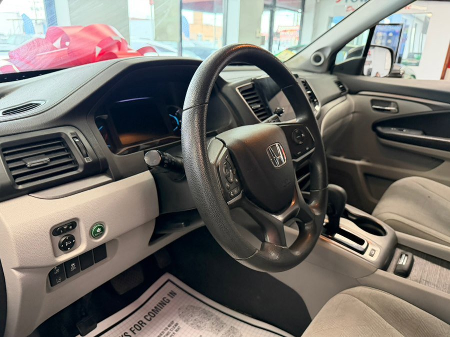 Used 2019 Honda Pilot EX image 16
