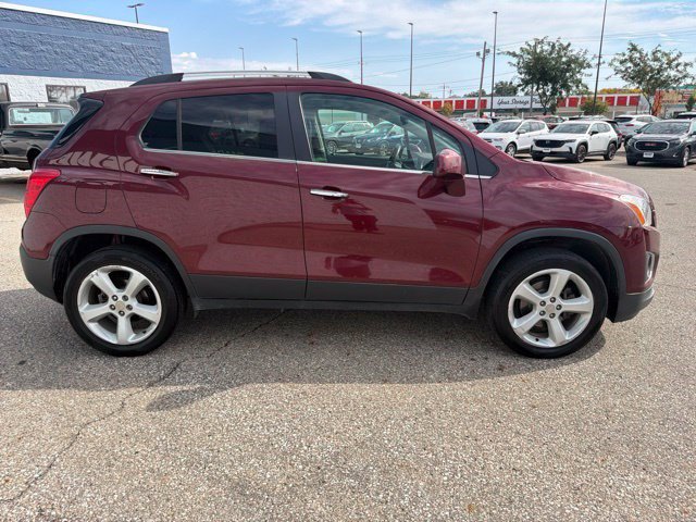 Used 2016 Chevrolet Trax LTZ AWD/4WD image 6