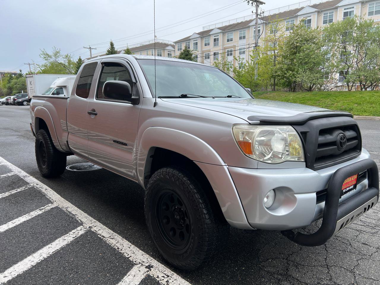 Used 2008 Toyota Tacoma 4x4 Access Cab V6 image 3