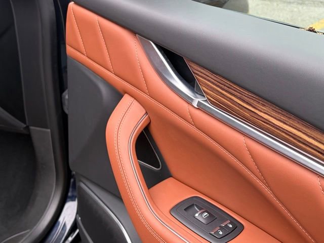 Used 2022 Maserati Levante GT image 37