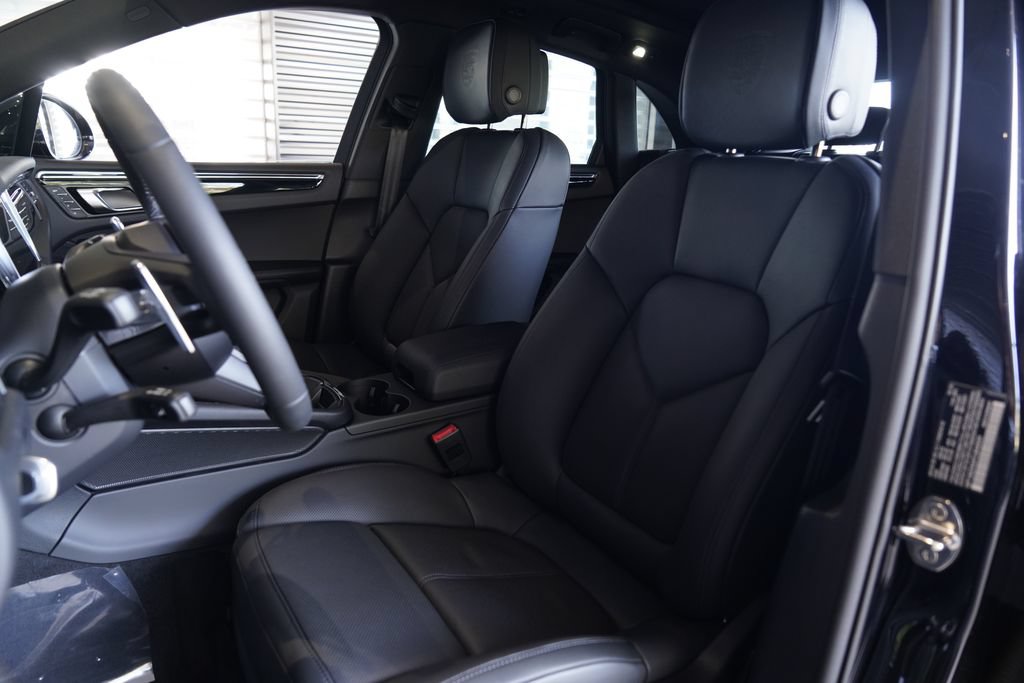 New 2026 Porsche Macan S AWD/4WD image 12