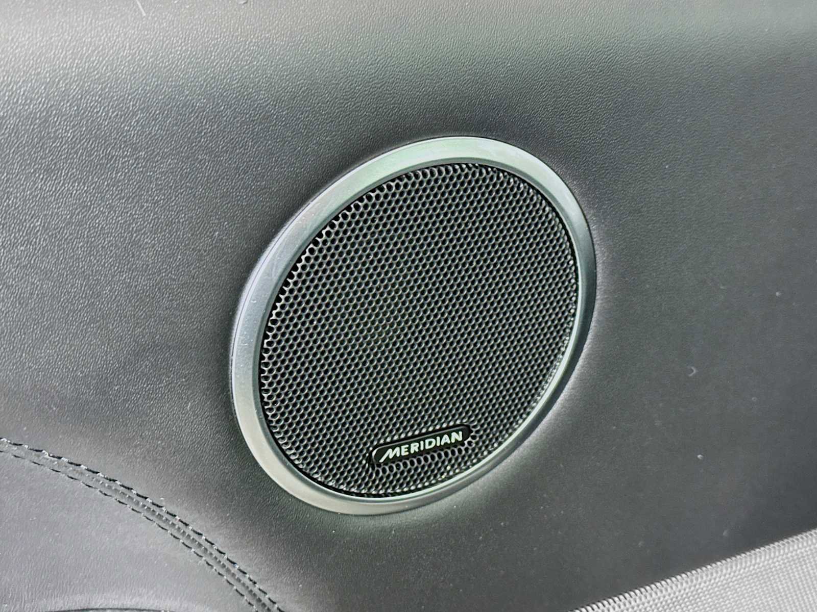 Used 2021 Land Rover Range Rover Sport HST image 18