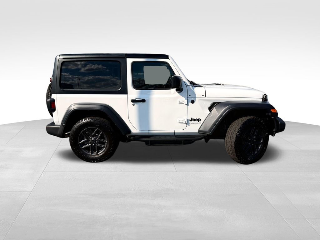 Used 2024 Jeep Wrangler Sport S image 9
