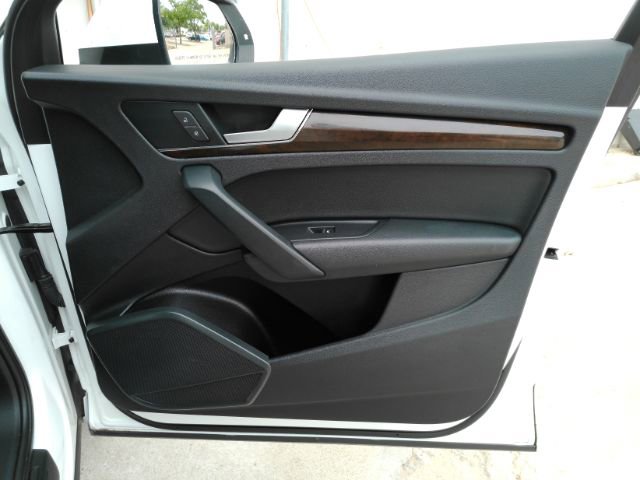 Used 2020 Audi Q5 2.0T Premium image 18