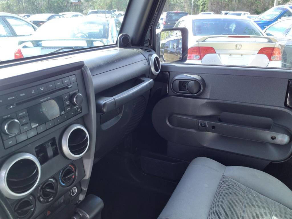 Used 2008 Jeep Wrangler Sahara w/ PWR Convenience Group image 7