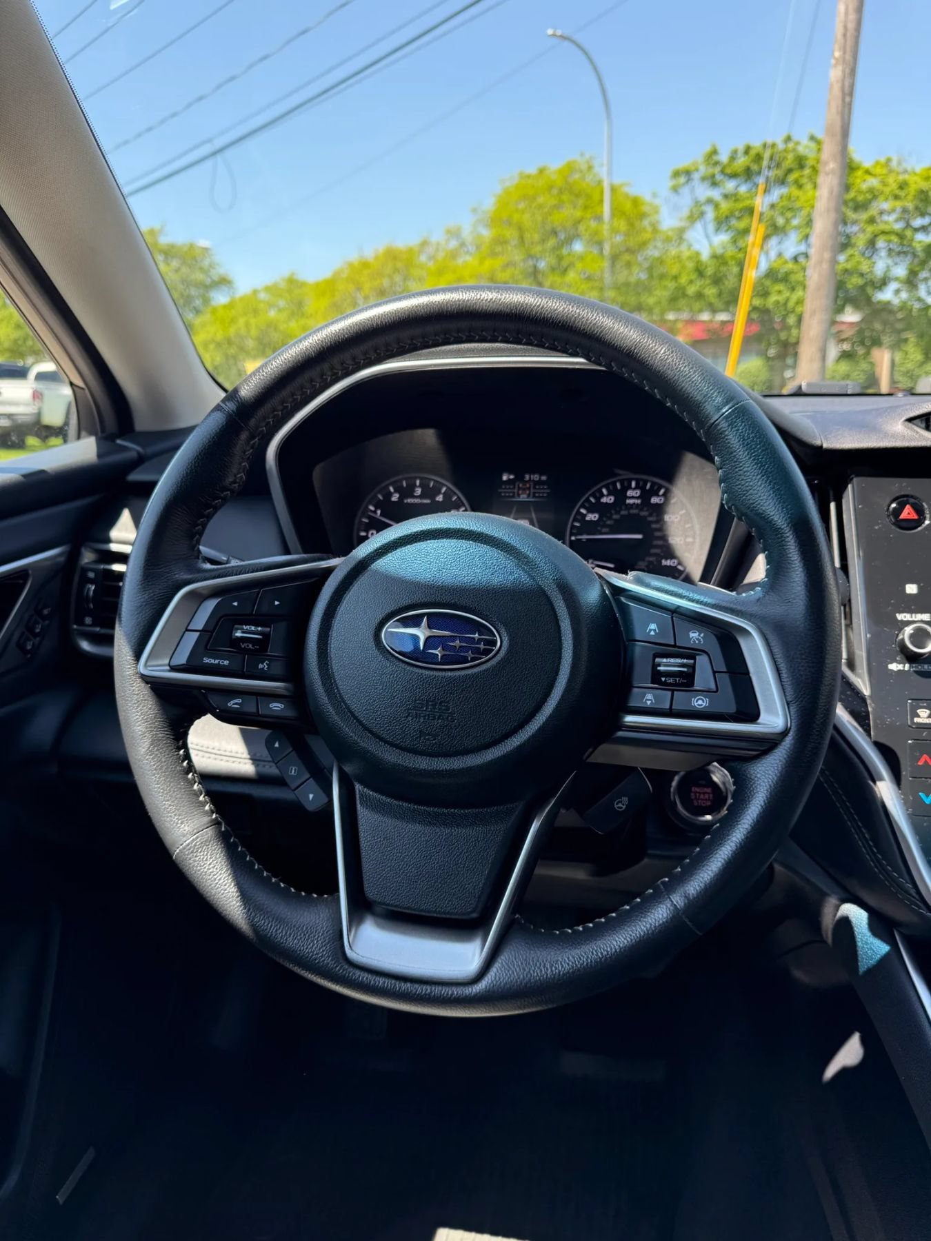 Used 2020 Subaru Outback Limited AWD/4WD image 23