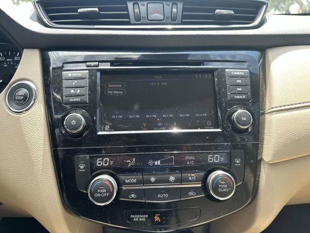 Used 2020 Nissan Rogue SV FWD image 25