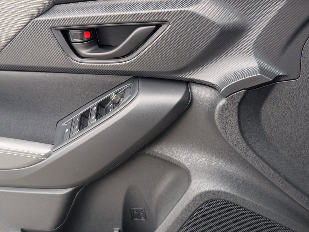 Used 2024 Subaru Crosstrek 2.0i Premium image 28