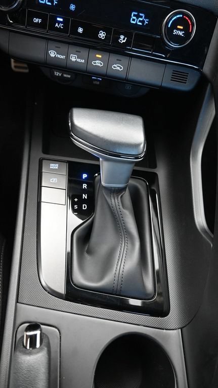 Certified 2025 Hyundai Elantra Sport FWD image 35
