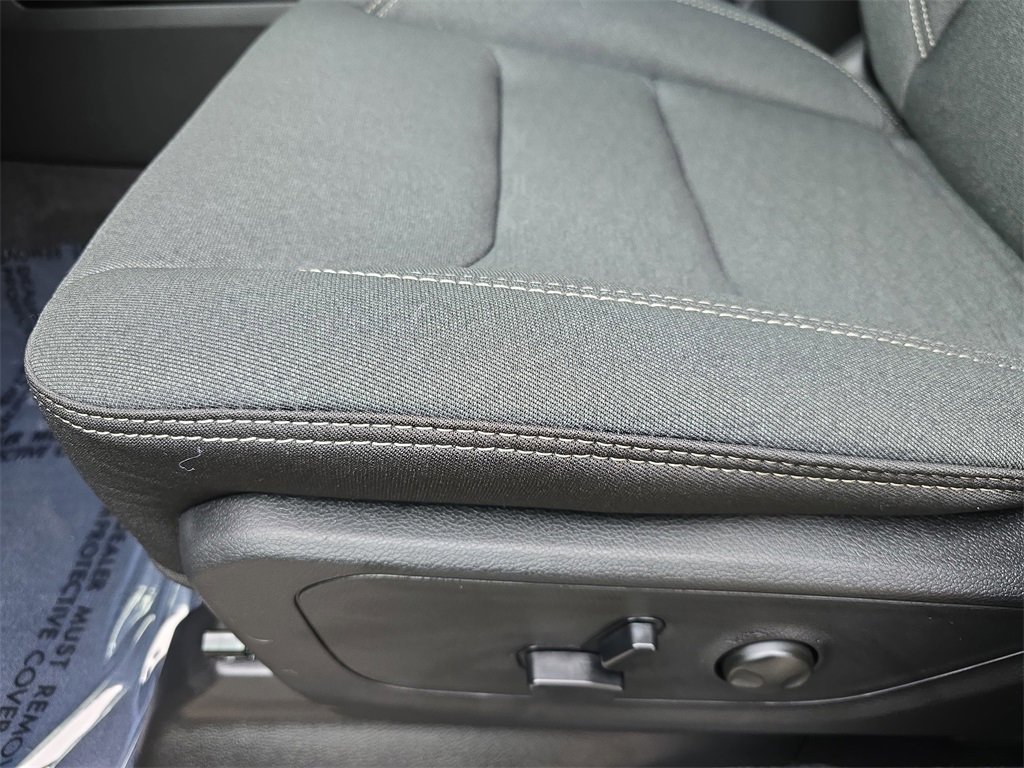 New 2026 RAM 1500 4x4 Crew Cab image 29