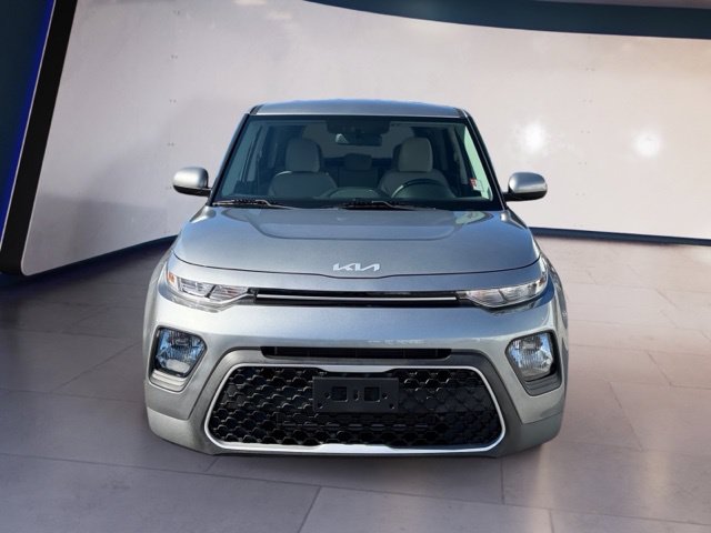 Used 2022 Kia Soul LX FWD image 8