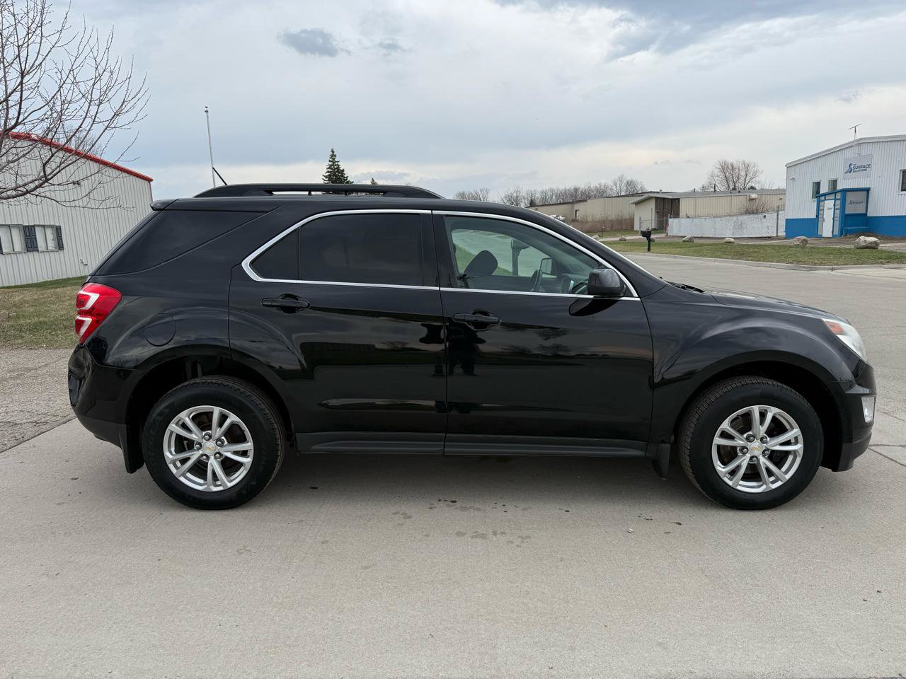 Used 2016 Chevrolet Equinox LT w/ Convenience Package AWD/4WD image 4
