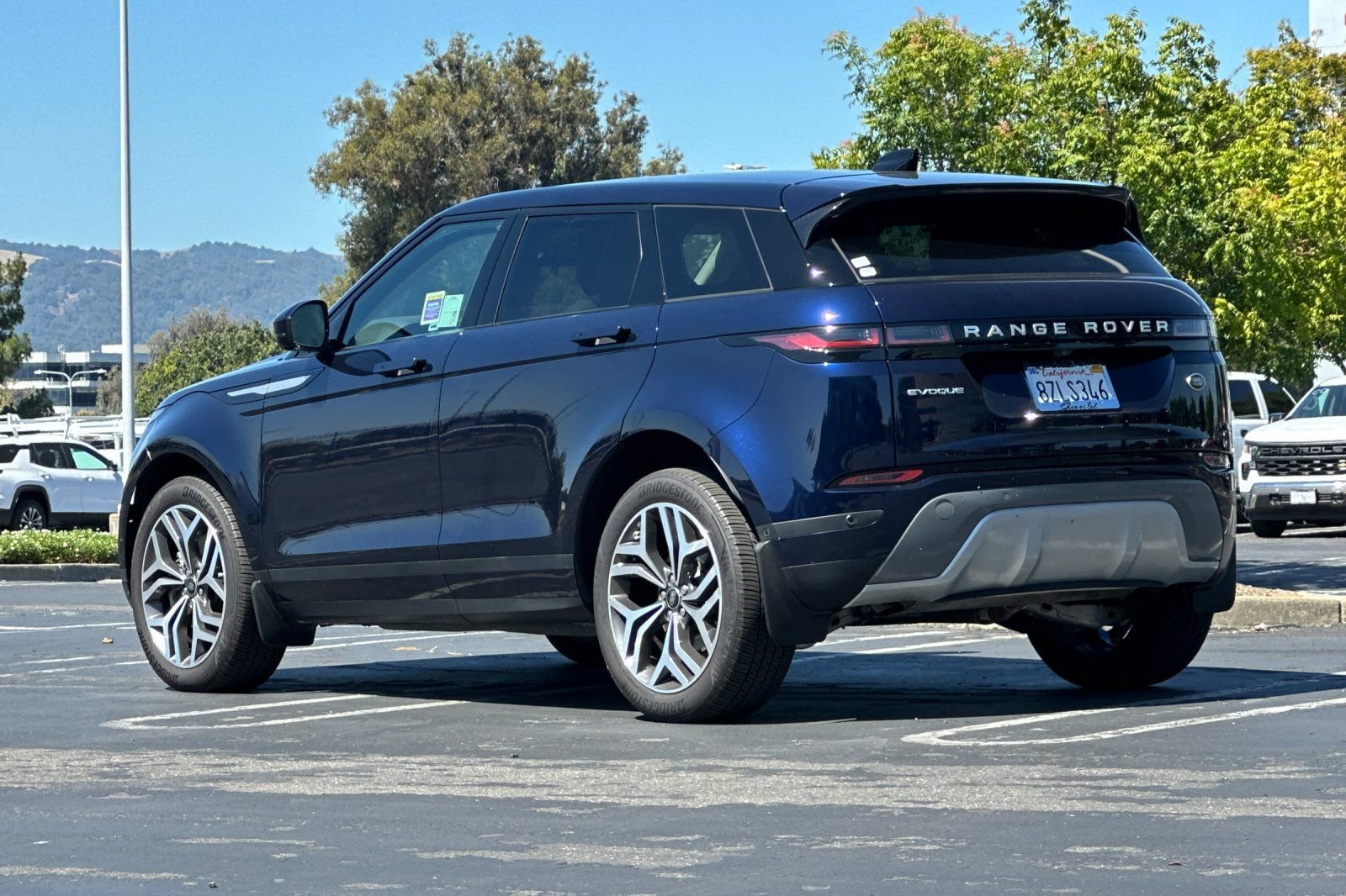 Used 2022 Land Rover Range Rover Evoque SE AWD/4WD image 6