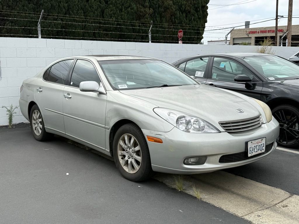 Used 2003 Lexus ES 330 FWD image 1