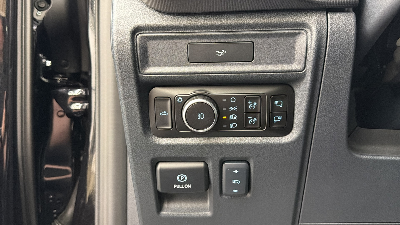 Used 2026 Ford F150 Lariat AWD/4WD image 29