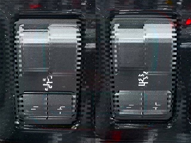 Certified 2024 Chevrolet Silverado 1500 High Country w/ Technology Package image 20