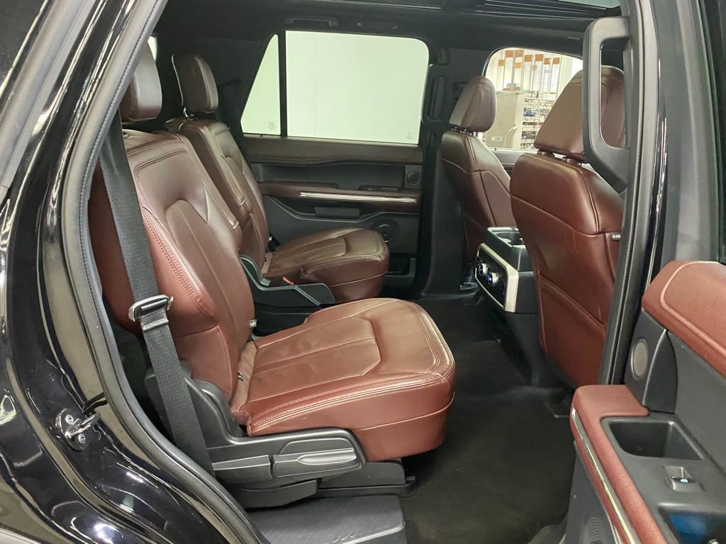 Used 2022 Ford Expedition Limited AWD/4WD image 20