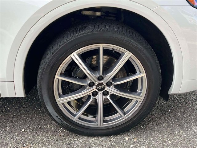 Used 2023 Audi SQ5 Premium Plus w/ Premium Plus Package image 10