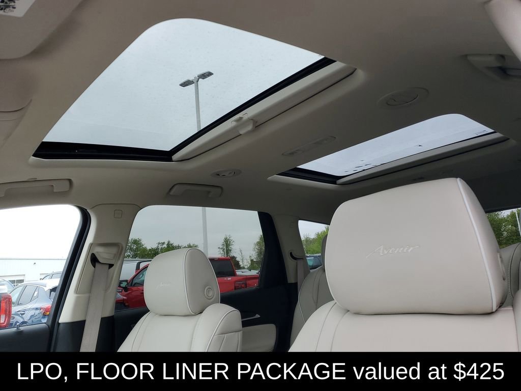 Used 2023 Buick Enclave Avenir w/ Avenir Technology Package AWD/4WD image 7