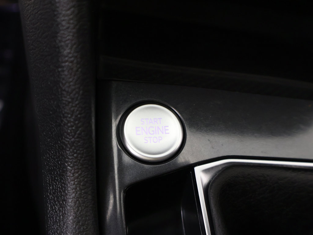 Used 2024 Volkswagen Tiguan SE R-Line AWD/4WD image 42