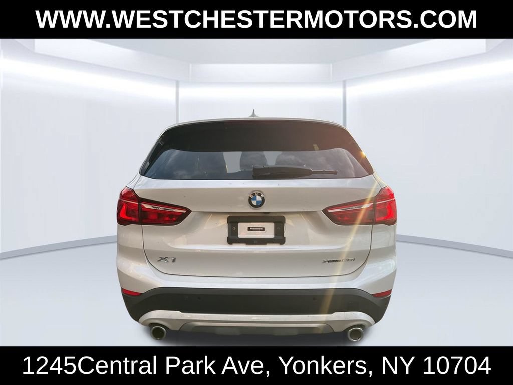 Used 2022 BMW X1 xDrive28i w/ Convenience Package AWD/4WD image 3