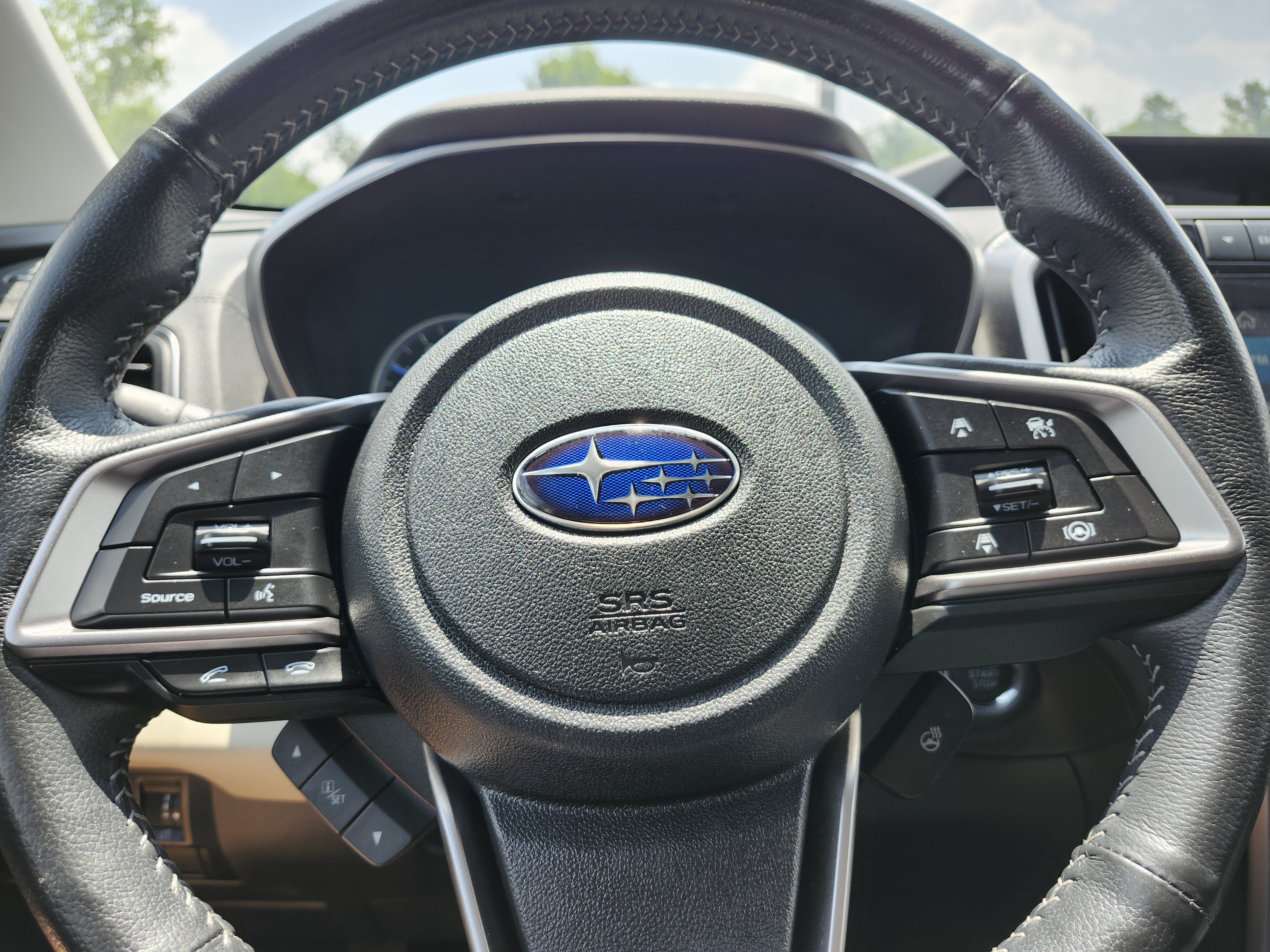 Used 2022 Subaru Ascent Limited AWD/4WD image 31