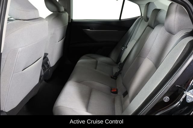 Used 2025 Toyota Camry LE FWD image 13