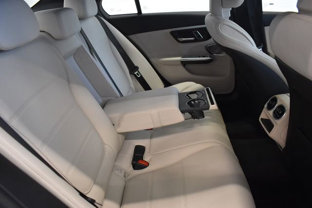 Used 2023 Mercedes-Benz C 300 4MATIC Sedan image 17