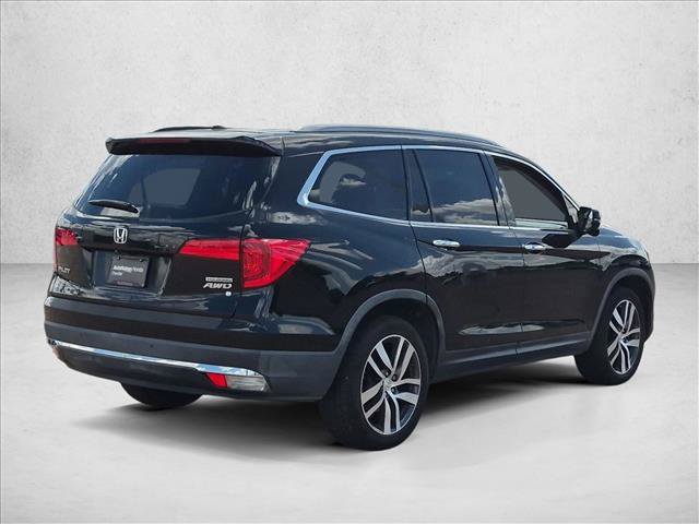 Used 2017 Honda Pilot Touring image 5