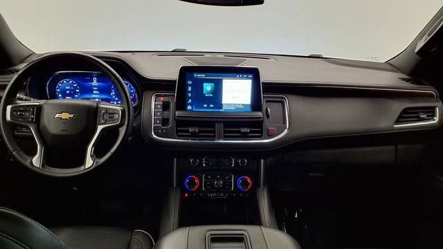 Used 2023 Chevrolet Suburban Premier image 28