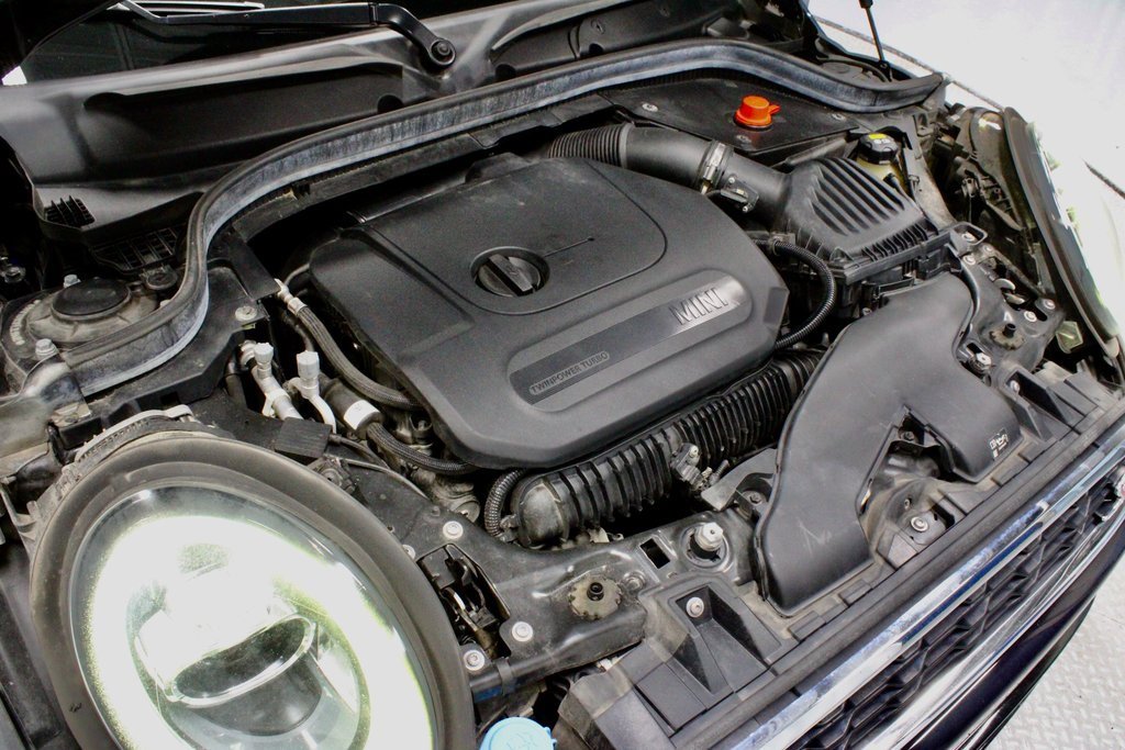 Used 2020 MINI Cooper S image 17