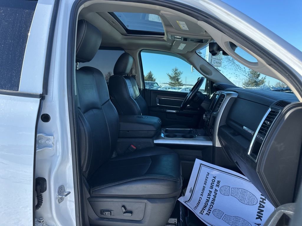 Used 2017 RAM 1500 Laramie w/ Convenience Group image 28