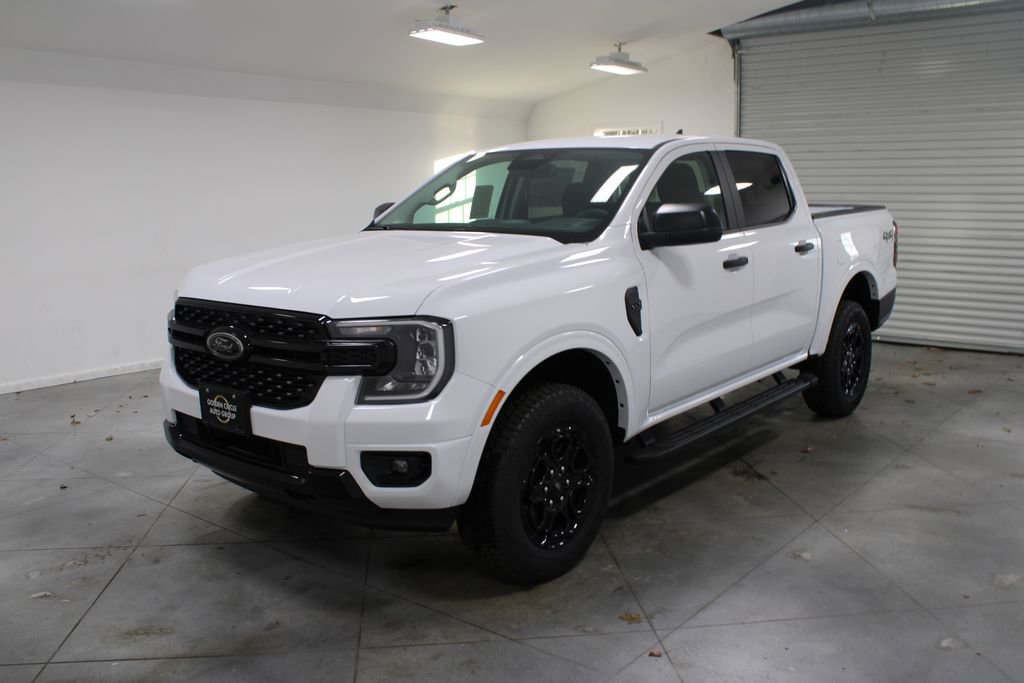 New 2025 Ford Ranger XLT w/ Black Appearance Package image 3