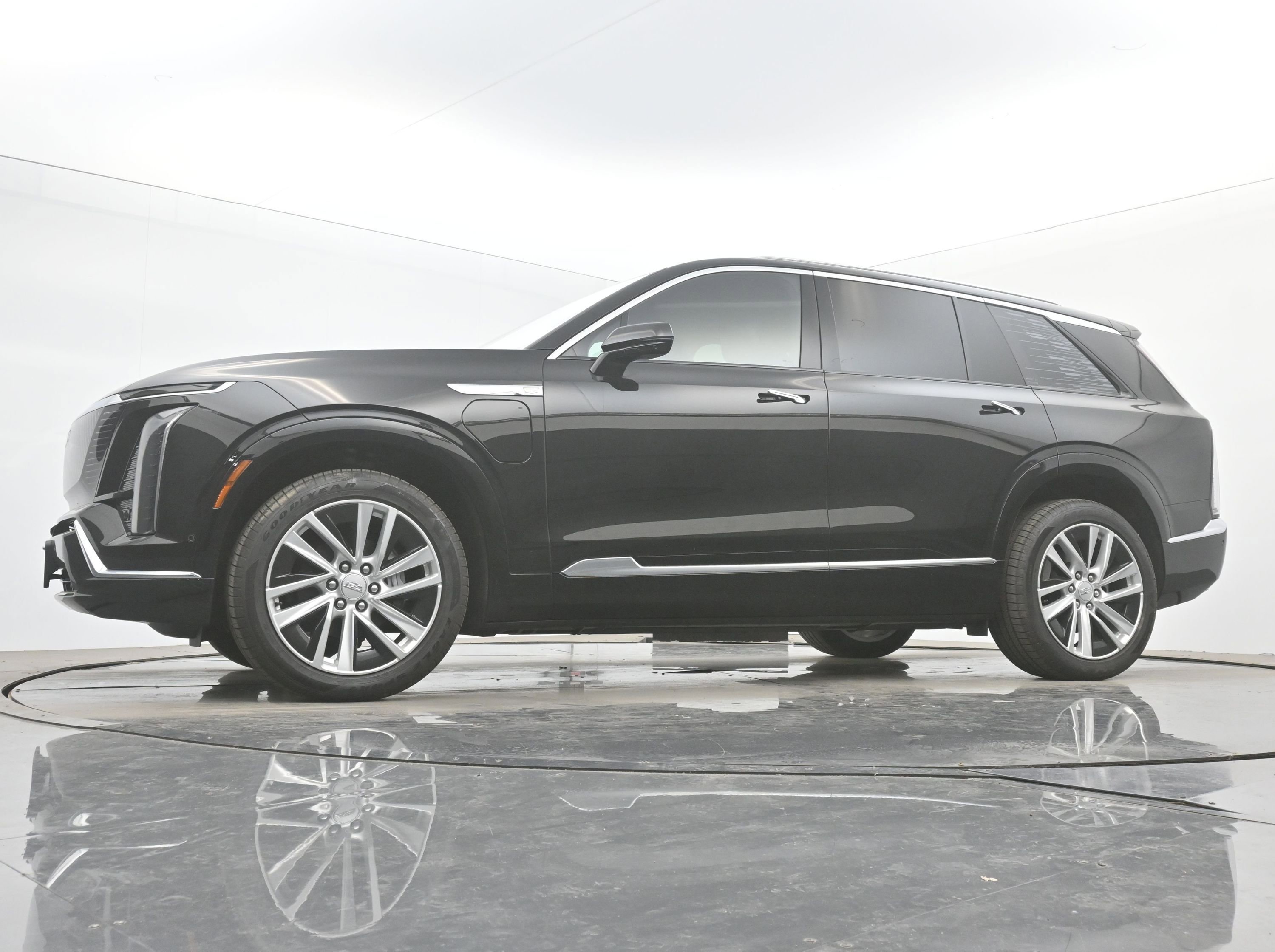 New 2026 Cadillac Vistiq Luxury image 16