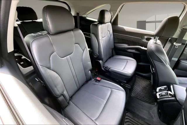 Used 2023 Kia Sorento SX FWD image 23