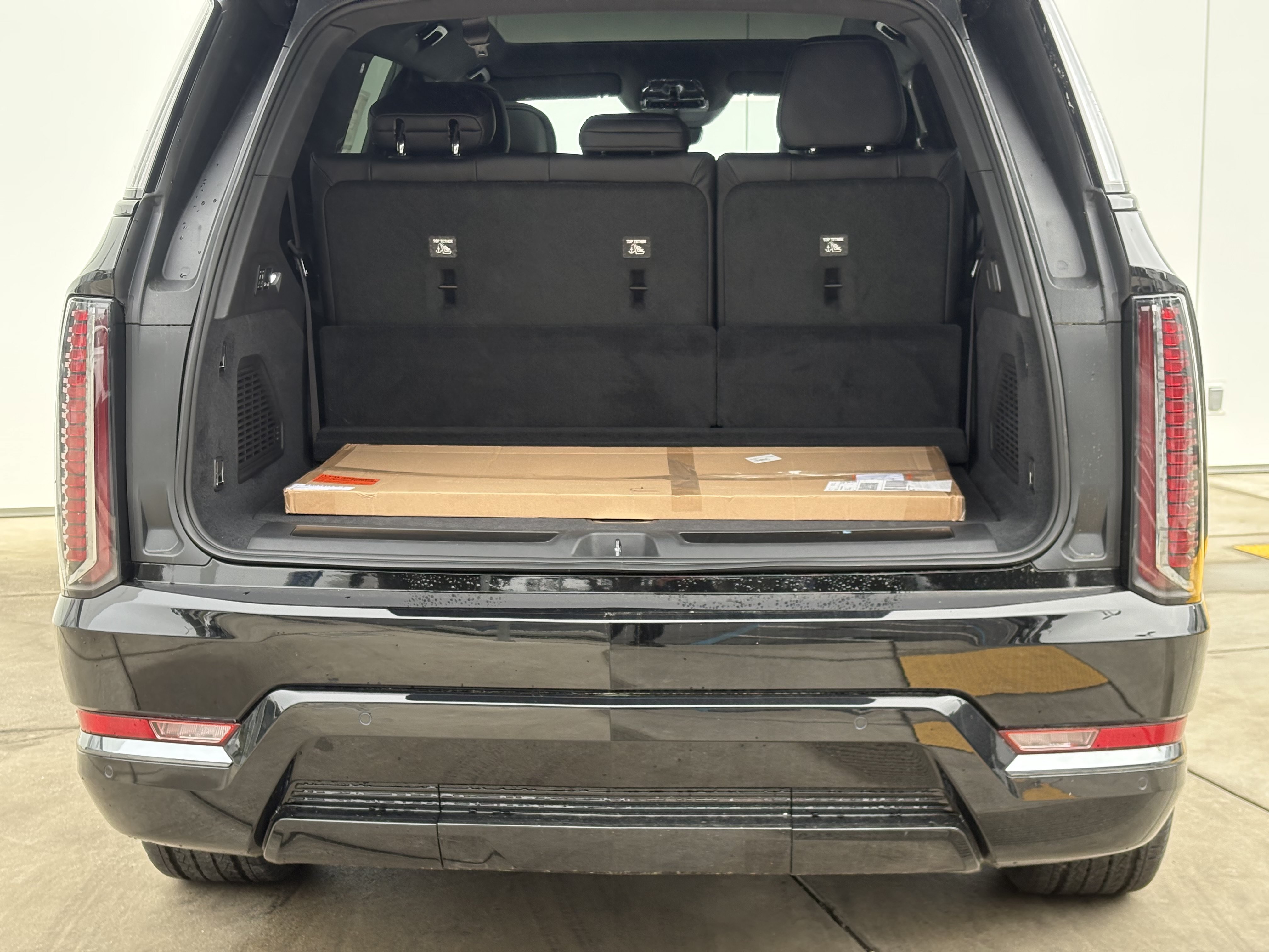 New 2026 Cadillac Escalade IQL Sport 1 AWD/4WD image 9