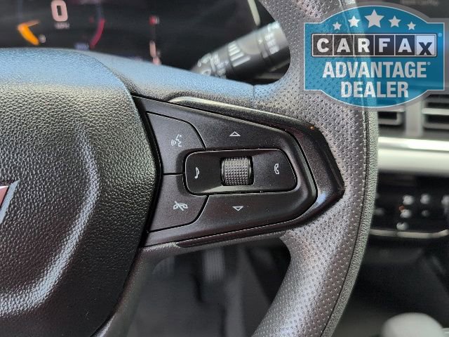 Certified 2025 Chevrolet Trax LT FWD image 17