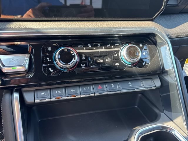 New 2026 GMC Sierra 1500 Denali w/ Denali Reserve Package AWD/4WD image 23