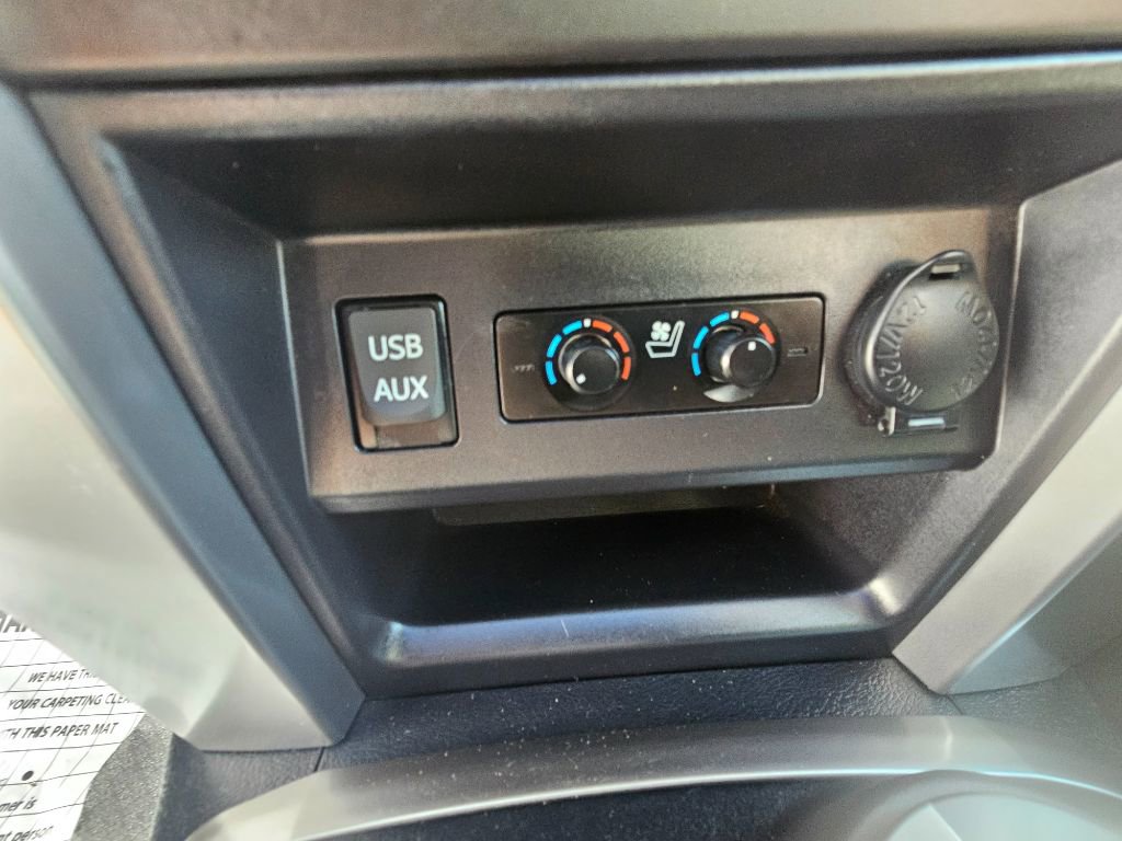 Used 2016 Toyota 4Runner Limited image 23