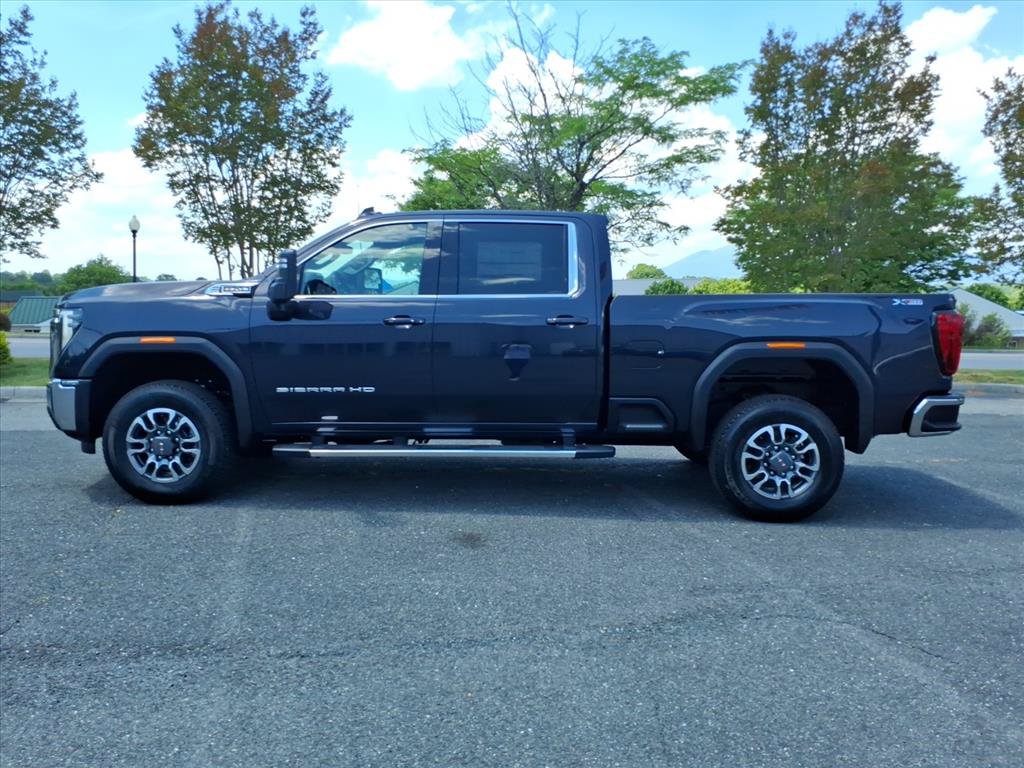 New 2026 GMC Sierra 2500 SLE w/ SLE Value Package; AWD/4WD image 6