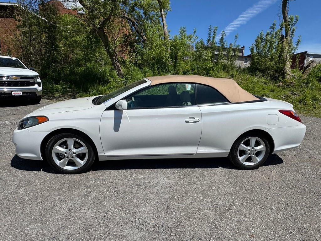 Used 2006 Toyota Solara SE FWD image 3