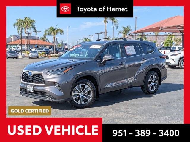 Used 2024 Toyota Highlander XLE
