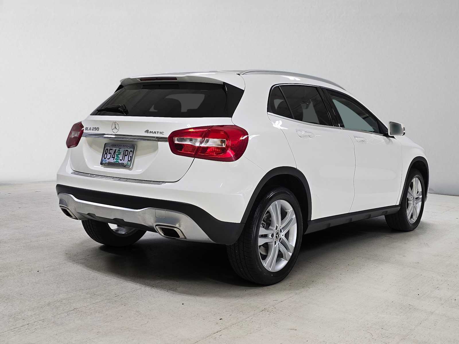 Used 2019 Mercedes-Benz GLA 250 4MATIC image 3