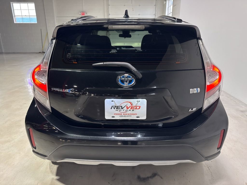 Used 2019 Toyota Prius C image 6