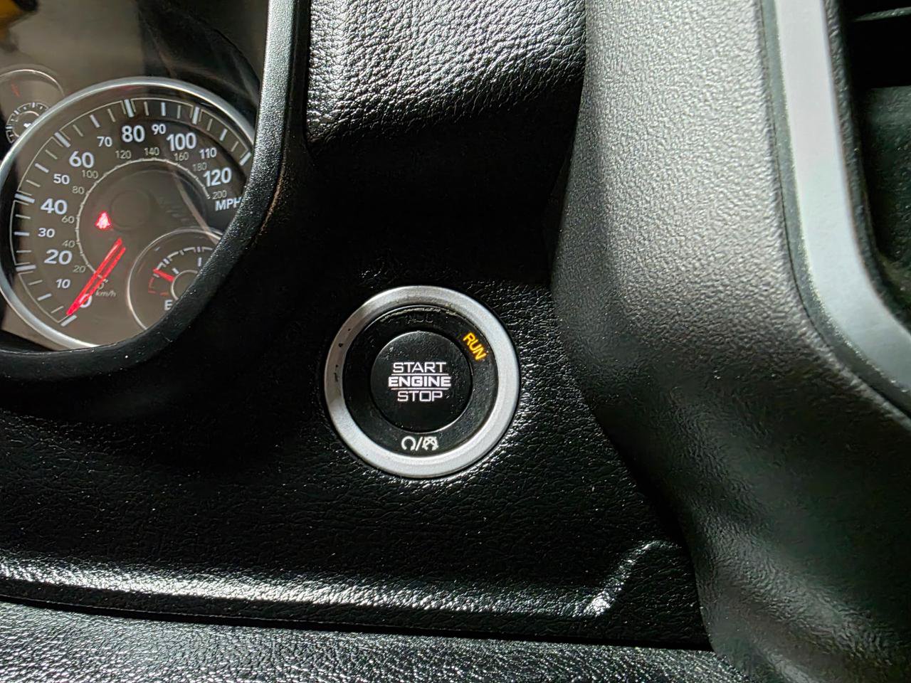 Used 2021 RAM 1500 Big Horn AWD/4WD image 36