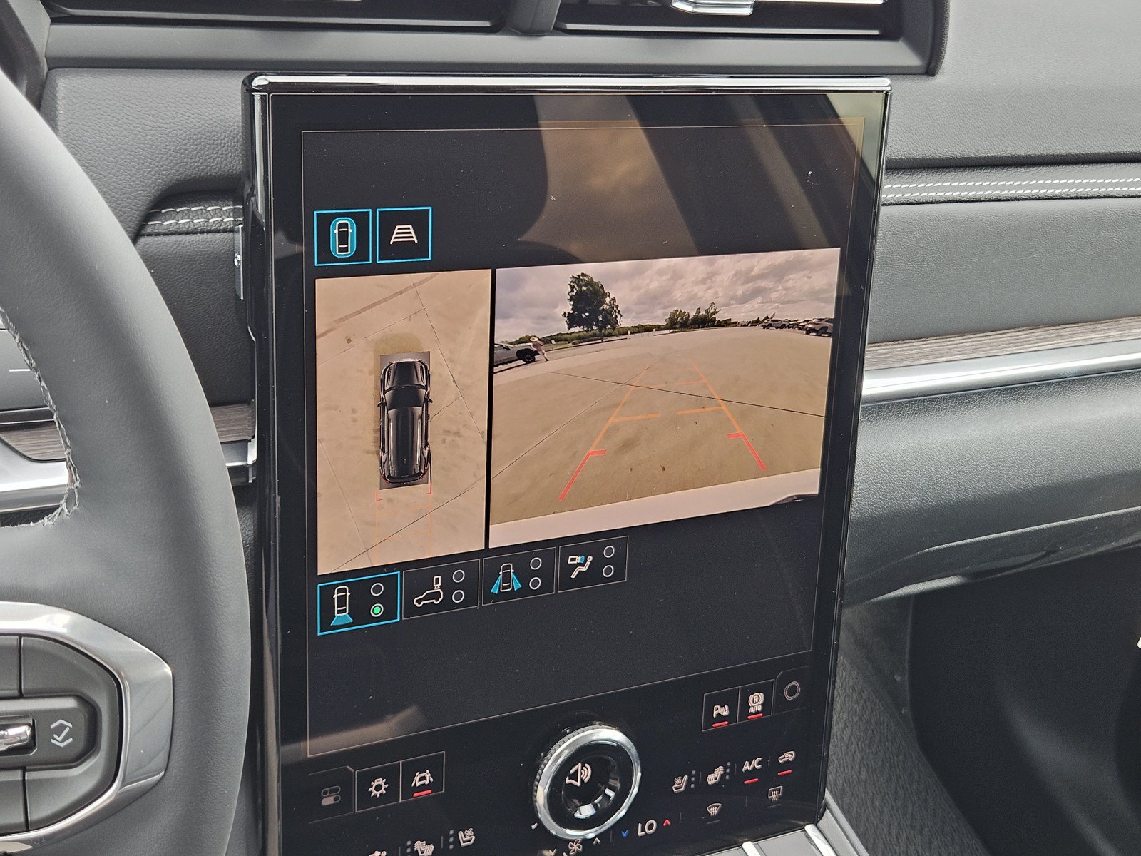 New 2027 GMC Terrain Denali AWD/4WD image 13