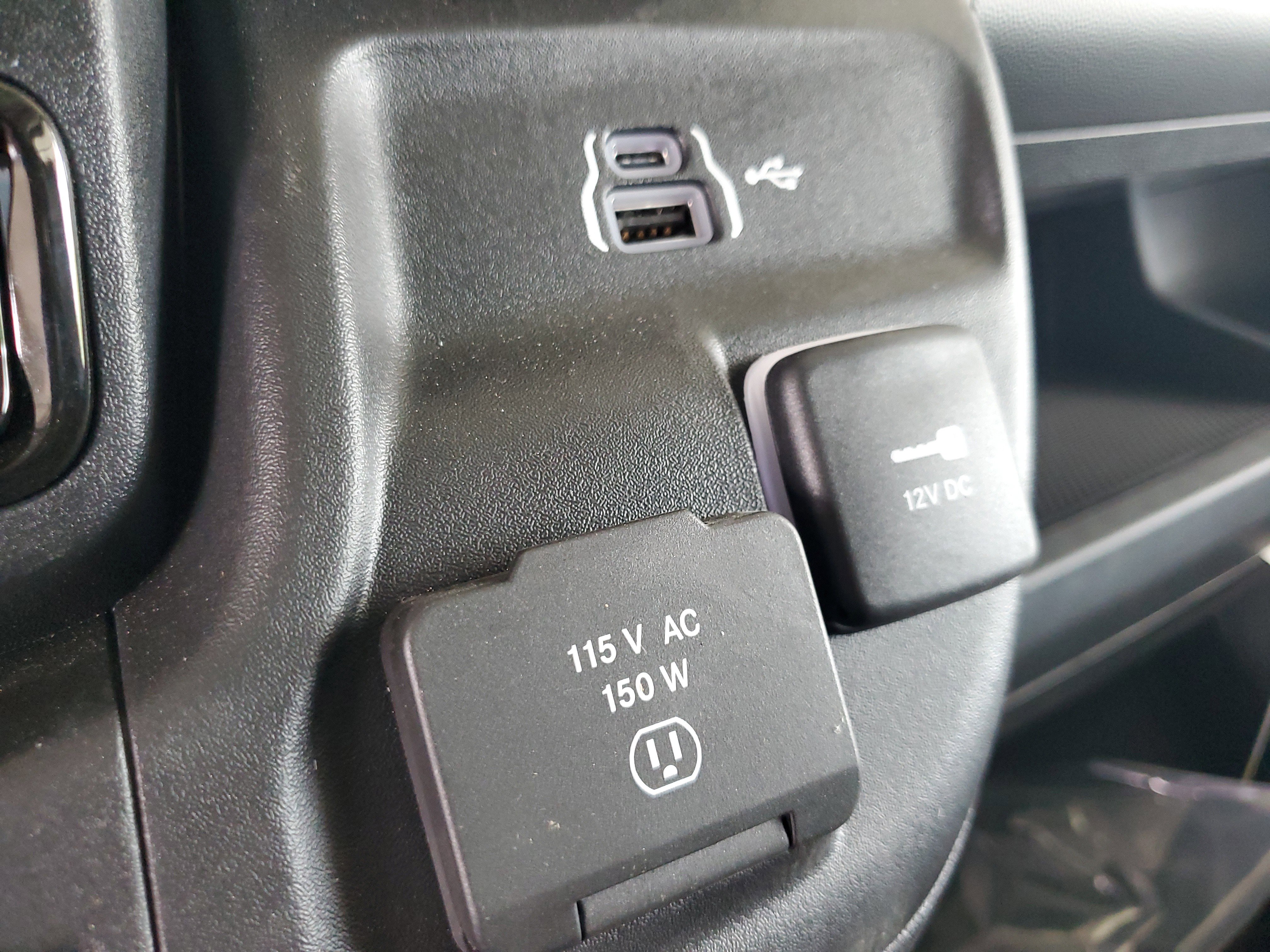 Used 2026 RAM ProMaster 1500 w/ Convenience Group FWD image 28