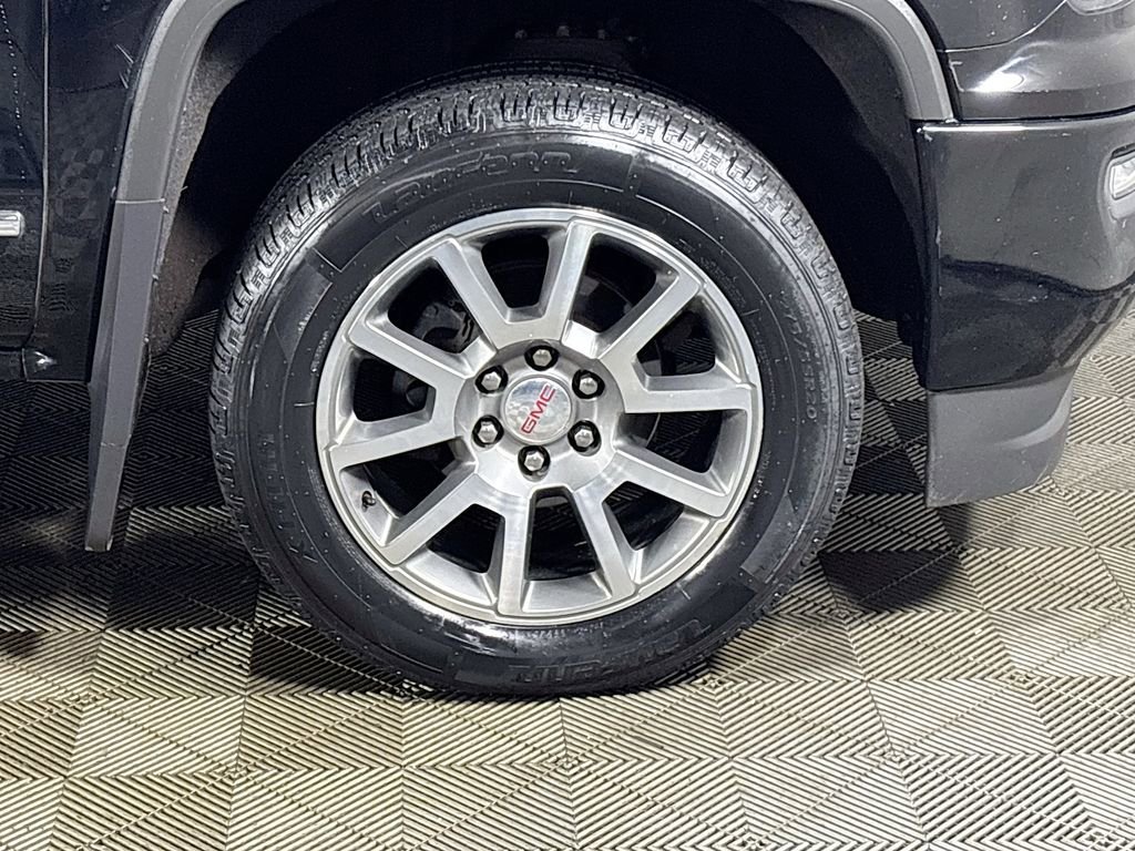 Used 2016 GMC Sierra 1500 Denali w/ Enhanced Driver Alert Package image 24