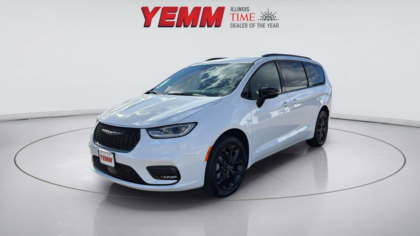 New 2026 Chrysler Pacifica Select image 5