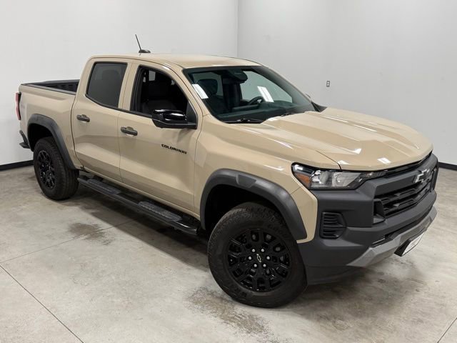 Used 2023 Chevrolet Colorado Trail Boss w/ Technology Package image 34